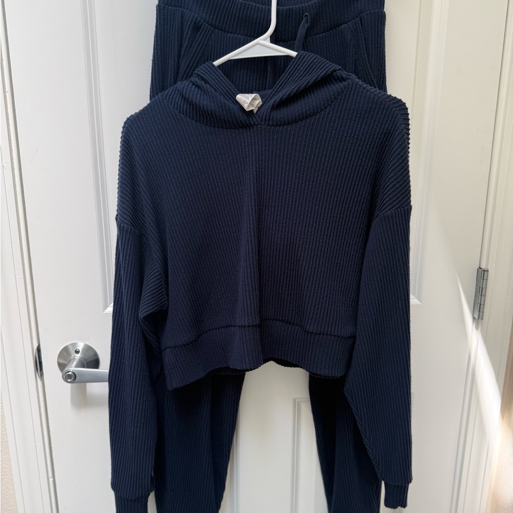 Alo Navy Muse Set, XS